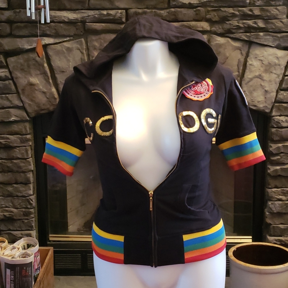 Coogi medium hooded top